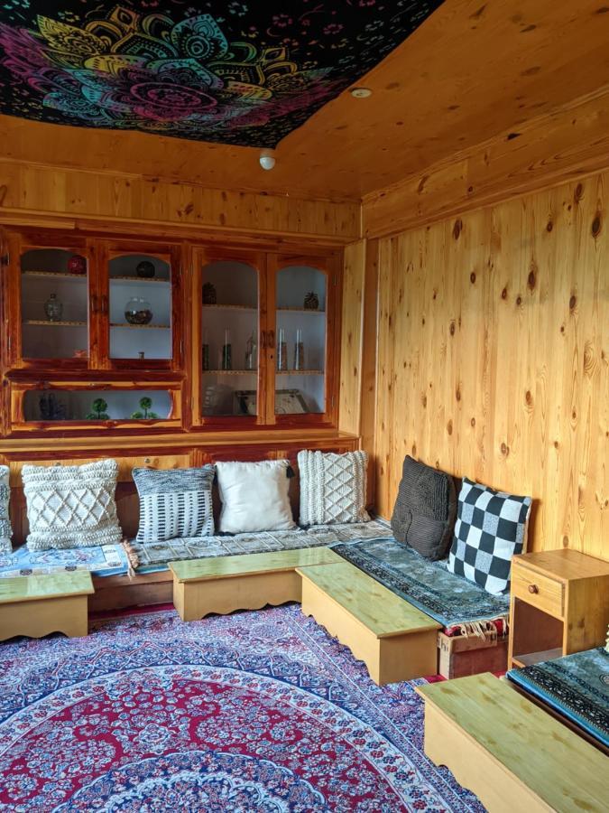 Summer Cottages Manāli Kültér fotó